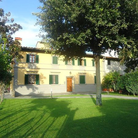 Suite La Badia Scandicci Ruang foto