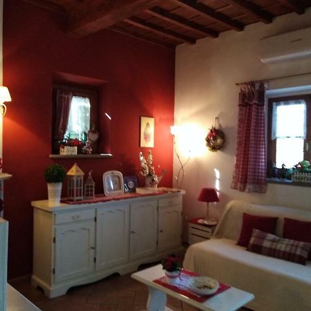 Suite La Badia Scandicci Bagian luar foto