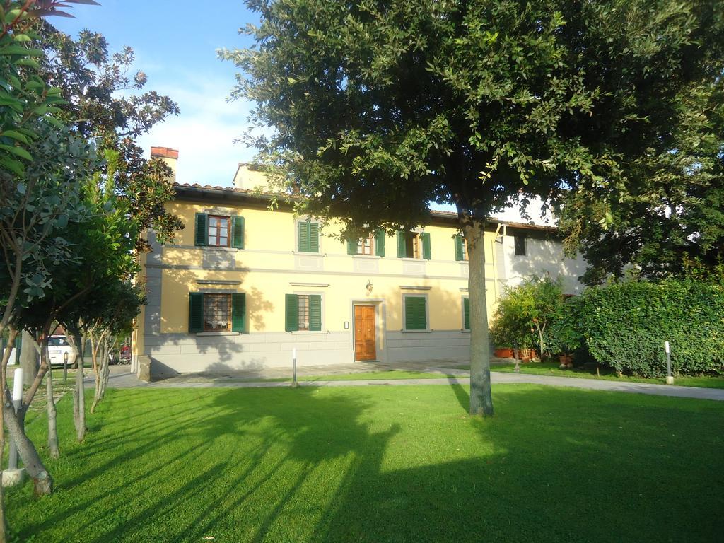 Suite La Badia Scandicci Ruang foto
