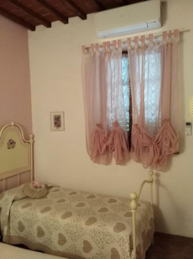 Suite La Badia Scandicci Bagian luar foto
